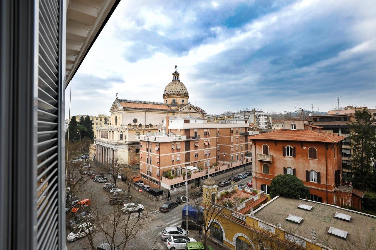 Domus Castroni Pompeo Magno Acomodação com café da manhã Roma Exterior foto