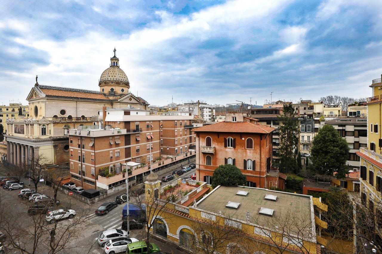 Domus Castroni Pompeo Magno Acomodação com café da manhã Roma Exterior foto